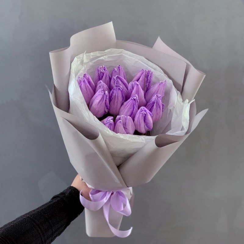 Фиолетовые тюльпаны Кишинев